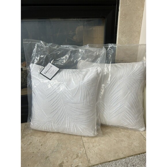 Charter Club Damask Design Decorative Palm Leaf Embroidered Pillow 18 in Square - Picture 1 of 6